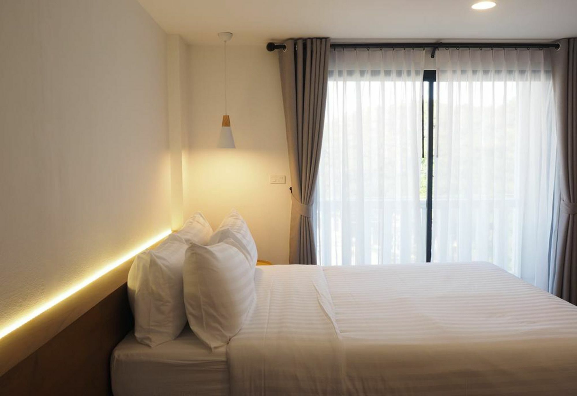 7 Days Asleep Hotel Chiang Mai Exterior photo